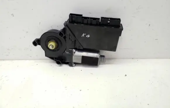 Audi A8 S8 D3 4E Rear door window regulator motor 4E0959801D 4E0910802A