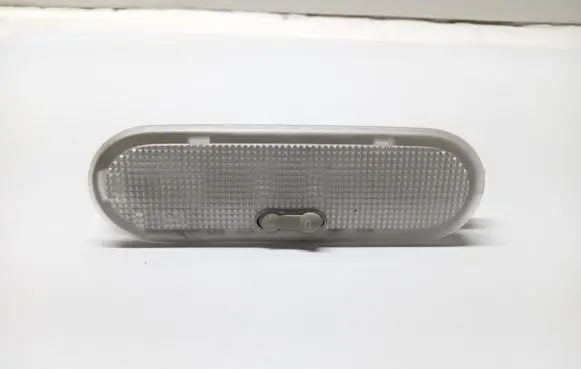 Renault Megane II Rear seat light 82004394421