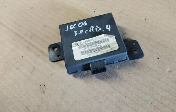 Jeep Grand Cherokee (WK) Alarm control unit/module P56038728AH