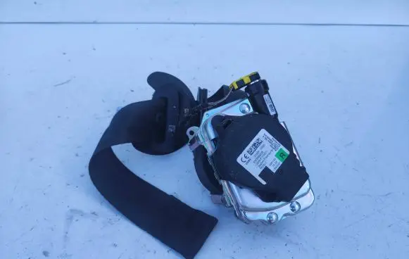 Jaguar XE Front seatbelt 628616900 A638695900 HY32611B08CC