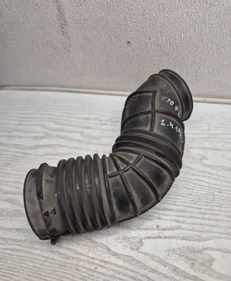 Volvo V70 Air intake hose/pipe 08649258 14313