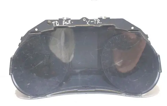 Nissan X-Trail T32 Speedometer (instrument cluster)