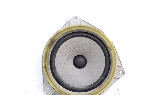 Toyota Hilux (AN10, AN20, AN30) Front door speaker 861600K010
