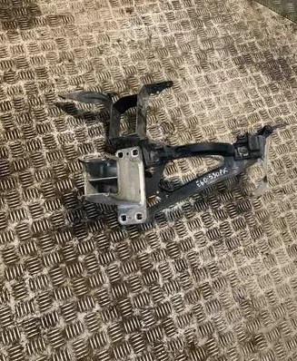 BMW 5 E60 E61 Headlight/headlamp mounting bracket 7163483