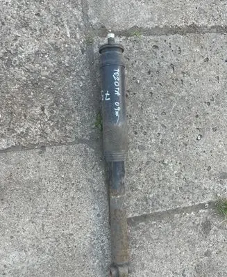 Toyota Auris 150 Rear shock absorber/damper