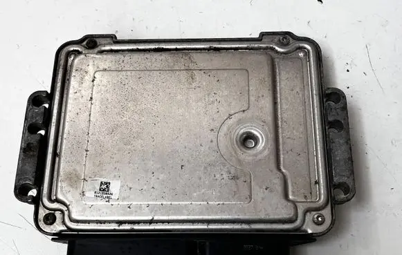 KIA Ceed Engine control unit/module 0281014861 391022A720