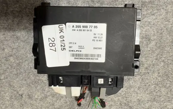Mercedes-Benz C W205 Gearbox control unit/module