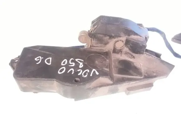 Volvo 850 Rear door lock