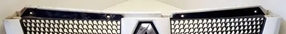 Renault Master II Front grill 8200233765 00207
