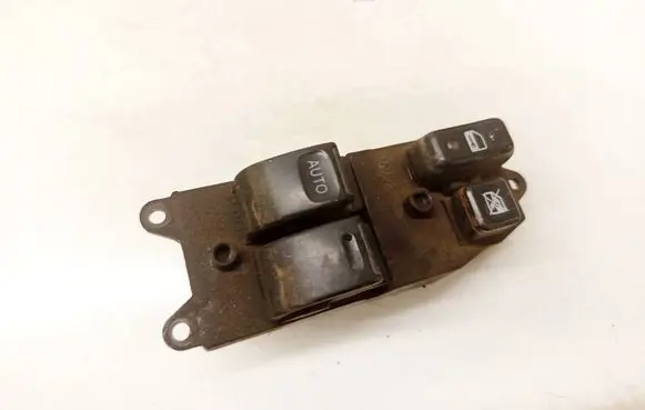 Toyota Yaris Electric window control switch 