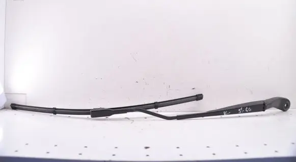 Dacia Sandero III Front wiper blade arm 288813326R