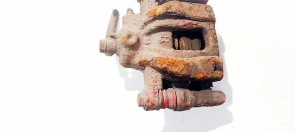 Honda CR-V Rear brake caliper