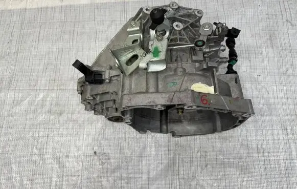Fiat 500X Manual 5 speed gearbox 55238345