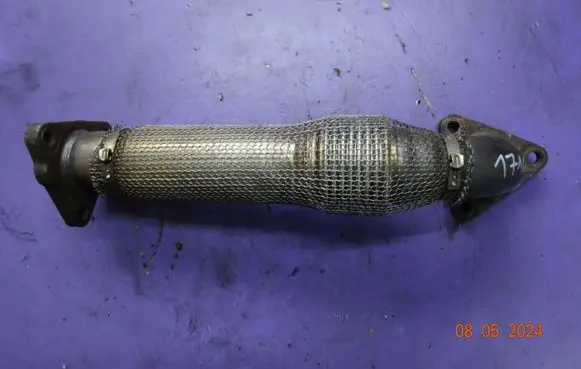Audi A6 S6 C6 4F Intake resonator 171GBA