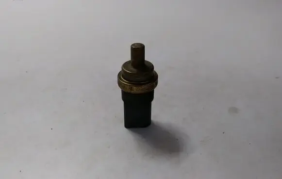 Volkswagen Golf V Coolant temperature sensor 06A919501