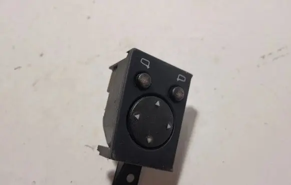 Audi A6 S6 C4 4A Wing mirror switch 4A0959565