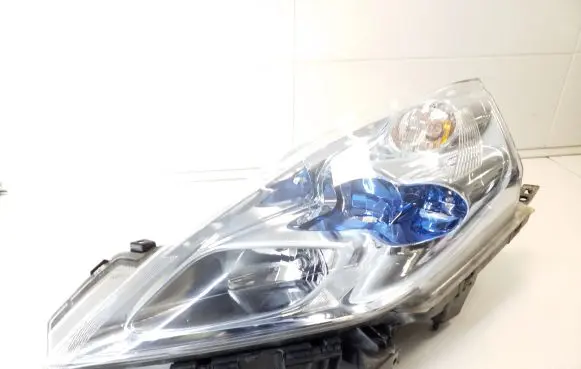 Nissan Leaf I (ZE0) Headlight/headlamp A1K3100001