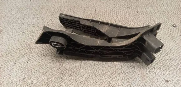 Volkswagen Golf Plus Accelerator throttle pedal 1K1721503M