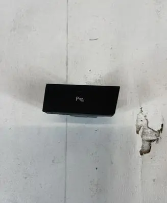 Opel Insignia A Parking (PDC) sensor switch 13272496