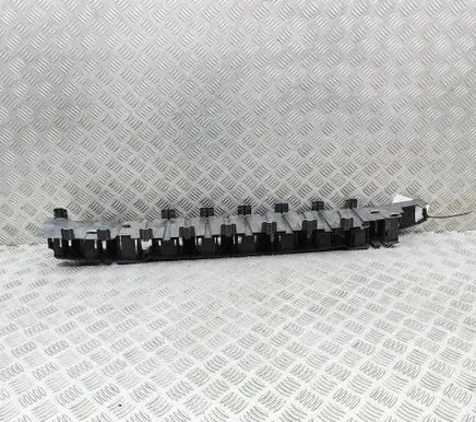 Opel Vivaro Rear bumper mounting bracket 9811839877