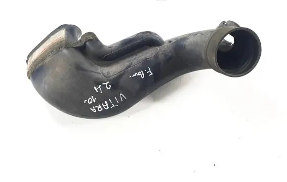 Suzuki Grand Vitara II Air intake duct part