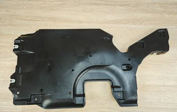 BMW 8 G16 Side bottom protection 7495574