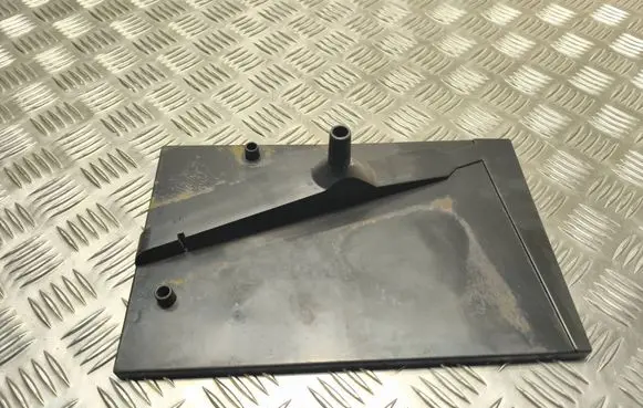 Dacia Duster Battery tray 8200707671