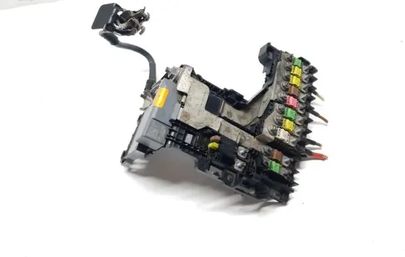 Citroen DS5 Fuse box set 9665878380