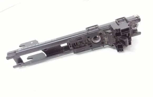 Mercedes-Benz C W205 Front seatbelt A0008600388