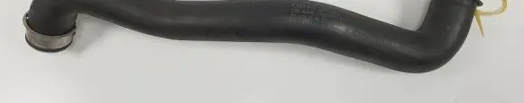 Mercedes-Benz C W204 Engine coolant pipe/hose A2045012582