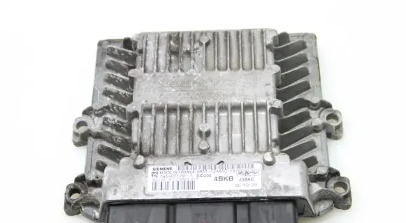 Ford Focus Engine control unit/module 6M5112A650YB
