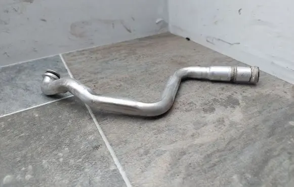 Audi A6 S6 C6 4F Heater radiator pipe/hose 