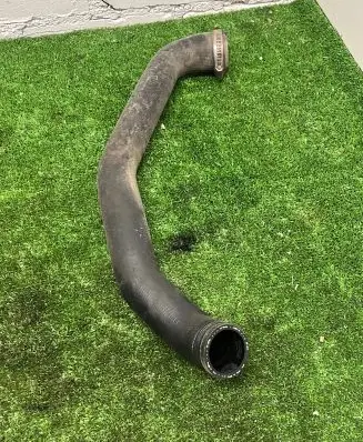 Ford Focus Engine coolant pipe/hose