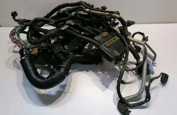 Renault Koleos I EUR ISO radio connector 