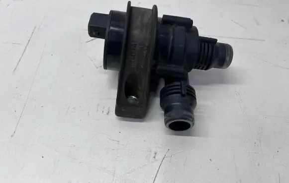 Land Rover Range Rover L322 Electric auxiliary coolant/water pump