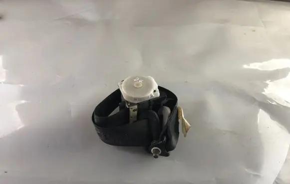 Mitsubishi Pajero Pinin Rear seatbelt