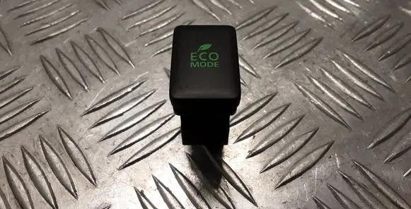 Mitsubishi Outlander Other switches/knobs/shifts 