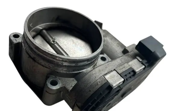 Porsche 911 996 Throttle body valve 99660511501 0280750008 19017