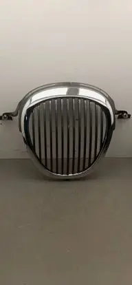 Jaguar S-Type Front grill XR838A100AA