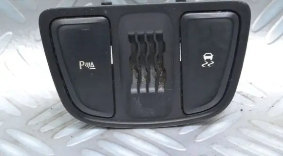 Opel Zafira C ESP (stability program) switch 20890127 5927 52401