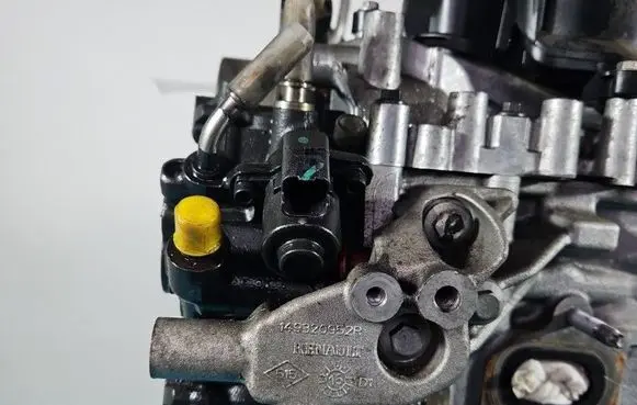 Renault Master III Fuel injection high pressure pump A2C80584700 IMPRK1531540