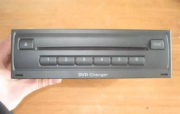 Audi A3 S3 A3 Sportback 8P CD/DVD changer 4H0035108C
