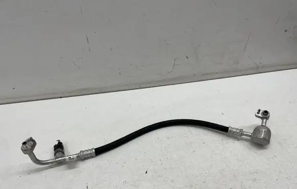Air conditioning (A/C) pipe/hose