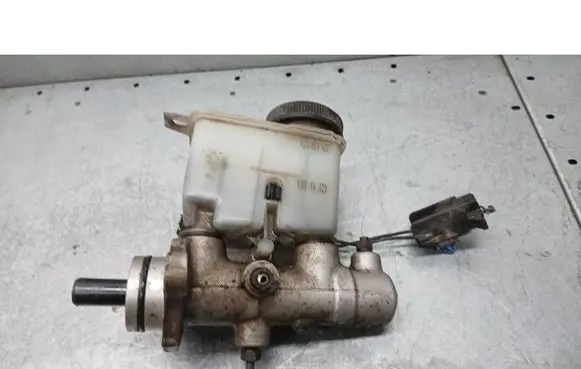 Mazda 323 F Master brake cylinder 