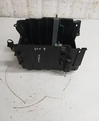 Battery box tray