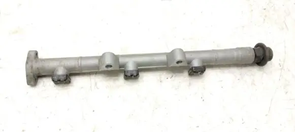 KIA Sportage Fuel main line pipe