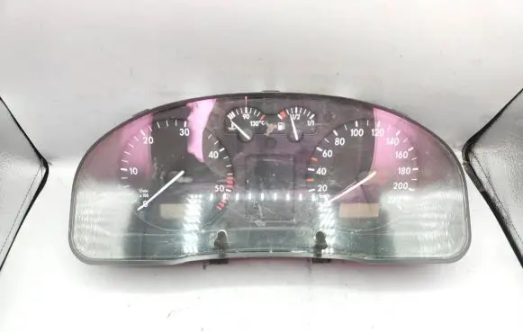 Volkswagen PASSAT B5 Speedometer (instrument cluster) 09051969906 1090613