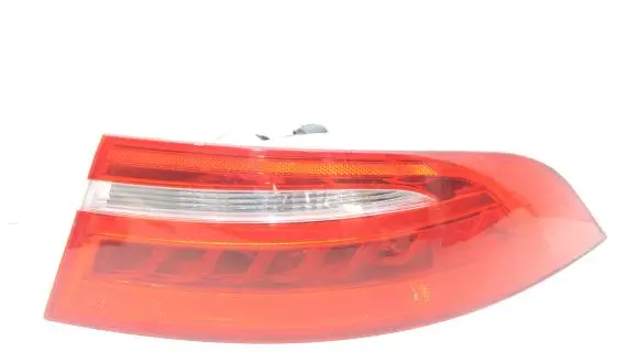 Jaguar XE Rear/tail lights