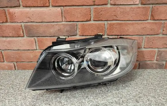 Headlight/headlamp