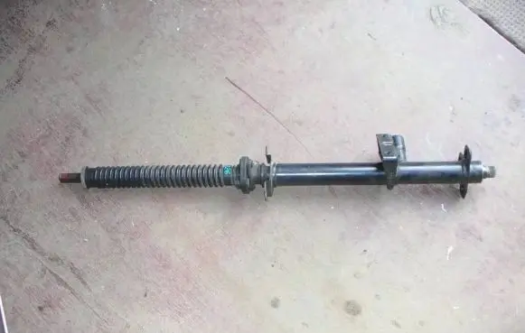 Mercedes-Benz S W126 Steering wheel axle 1264604216